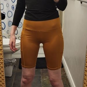 ✨️ $2 when bundled✨️Biker shorts with pockets